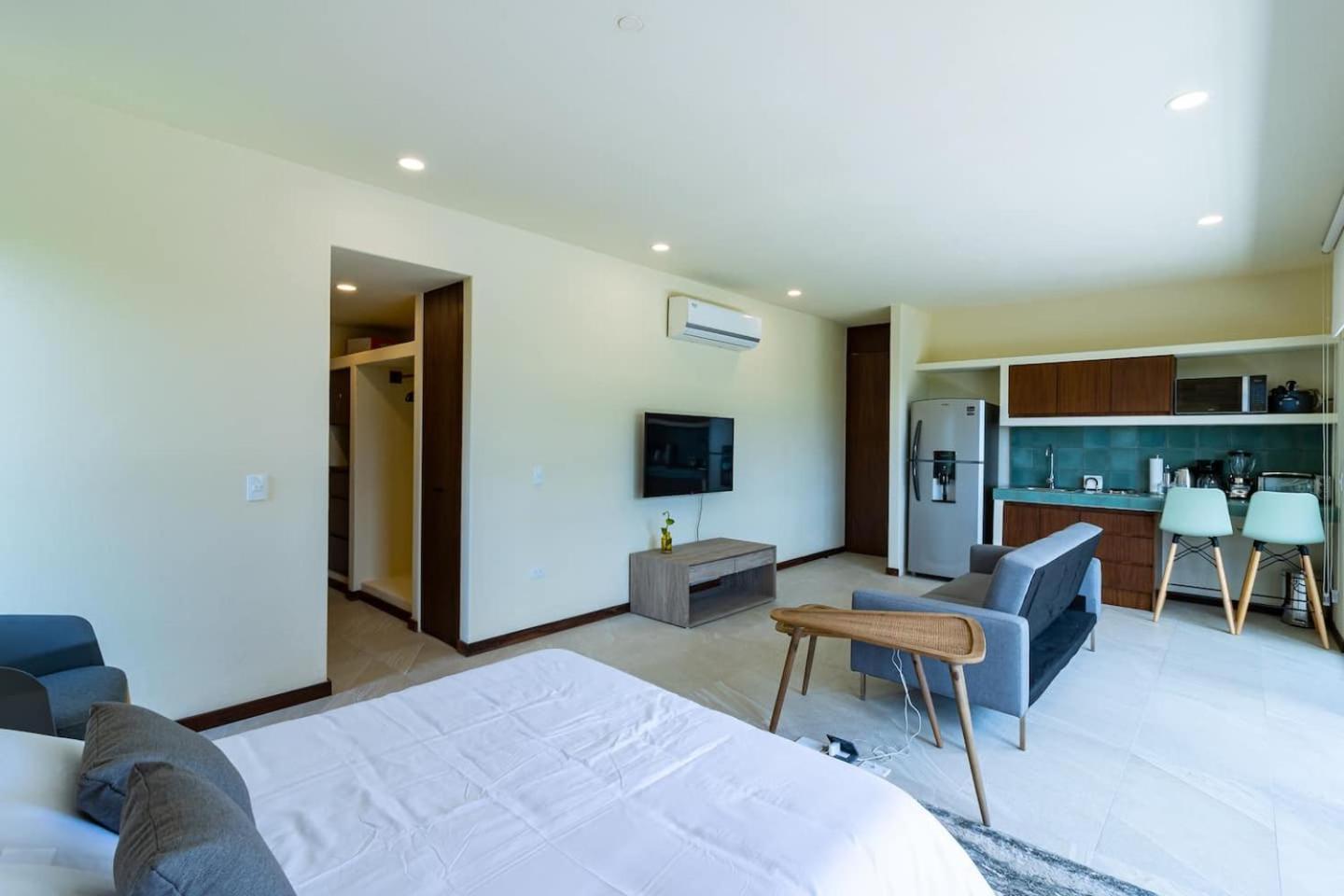 Pool View Loft Steps From The Ocean In Punta Cocos - C101 Ilha Holbox Exterior foto