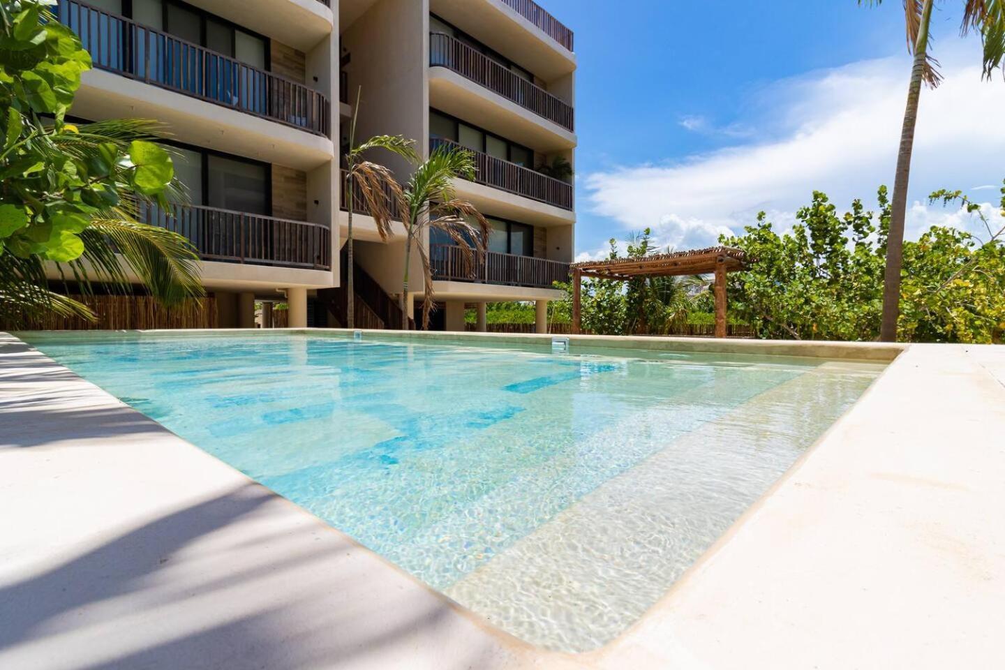 Pool View Loft Steps From The Ocean In Punta Cocos - C101 Ilha Holbox Exterior foto