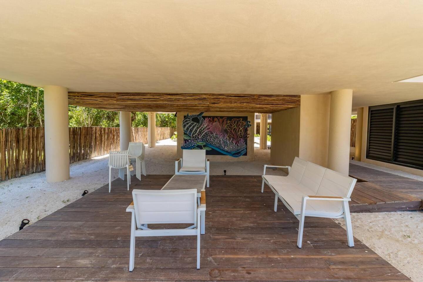 Pool View Loft Steps From The Ocean In Punta Cocos - C101 Ilha Holbox Exterior foto